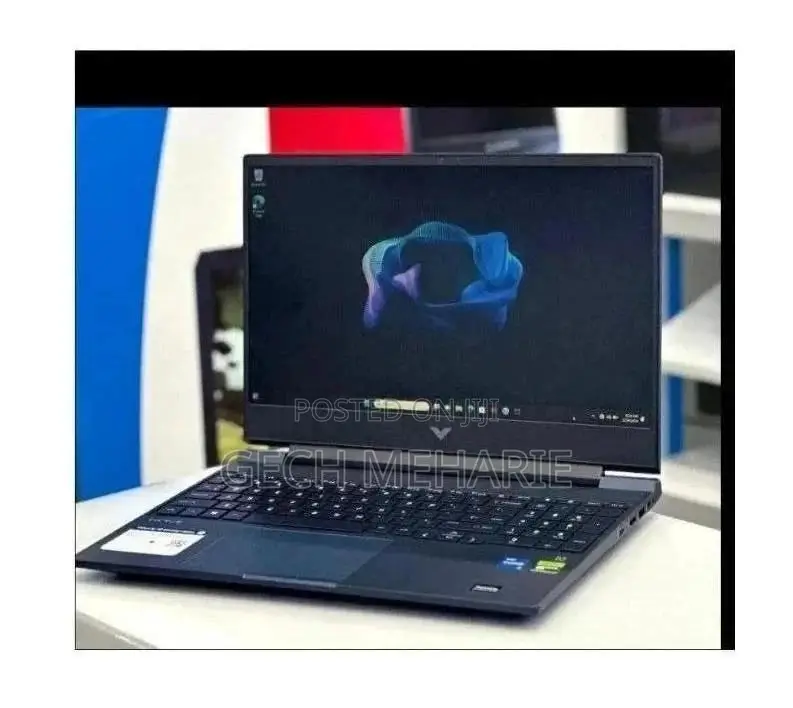 New Laptop HP Envy X360 8GB AMD Ryzen 5 SSD 512GB