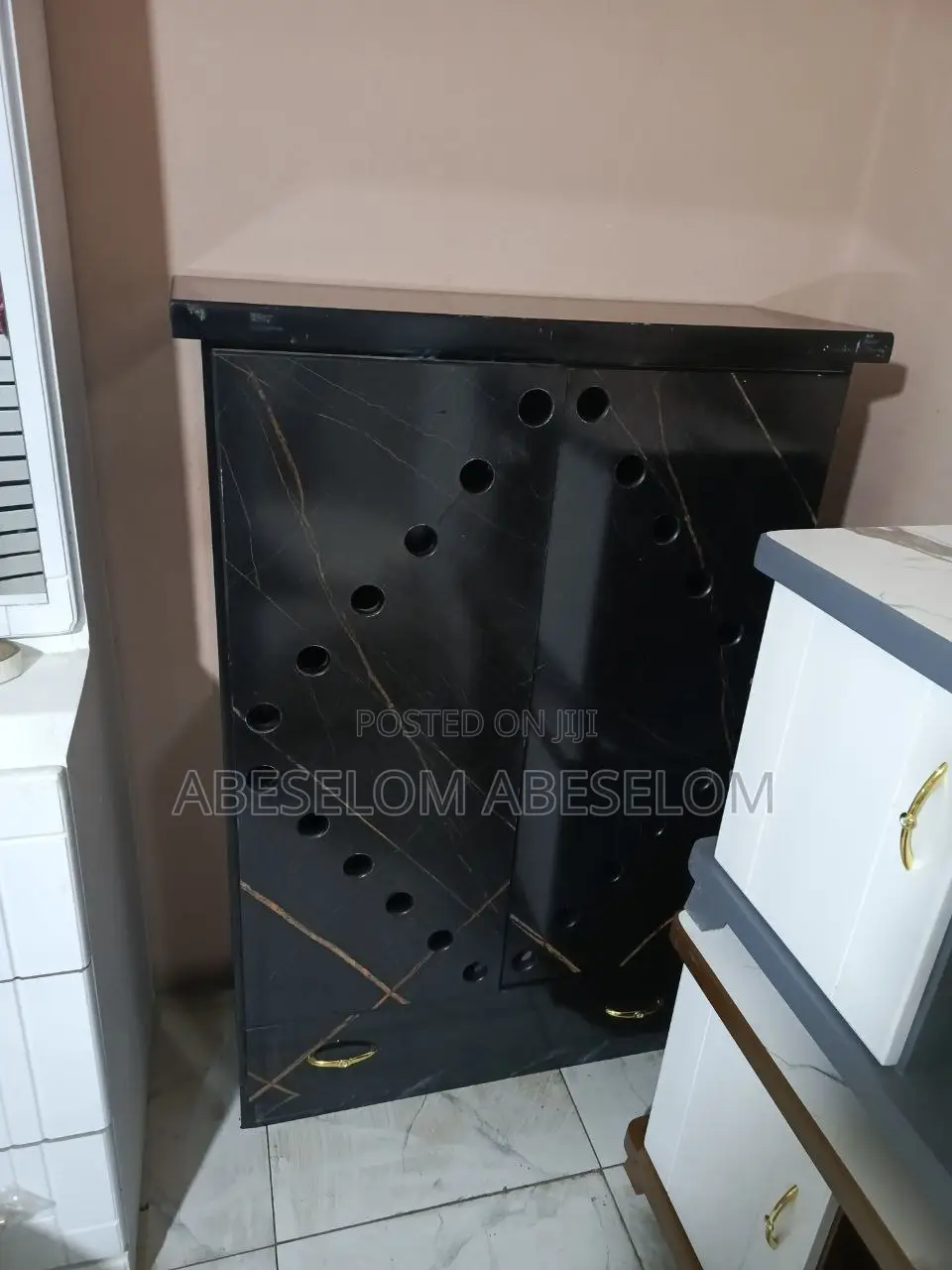 80 Cm በላምኔት የተሰሩ የጫማ መደርደሪያ