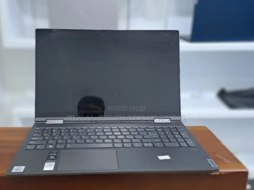 New Laptop Lenovo Yoga C740 8GB Intel Core I5 SSD 512GB