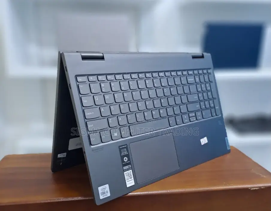 New Laptop Lenovo Yoga C740 8GB Intel Core I5 SSD 512GB