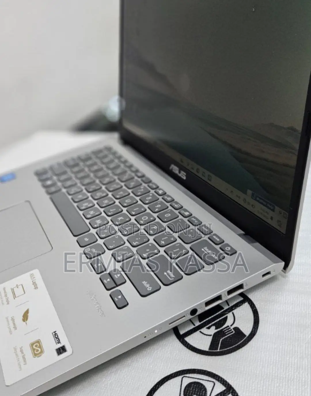 New Laptop Asus VivoBook 15 X505BA 4GB Intel Celeron SSD 320GB