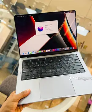 New Laptop Apple MacBook Pro 2021 M1 16GB Apple M1 SSD 512GB