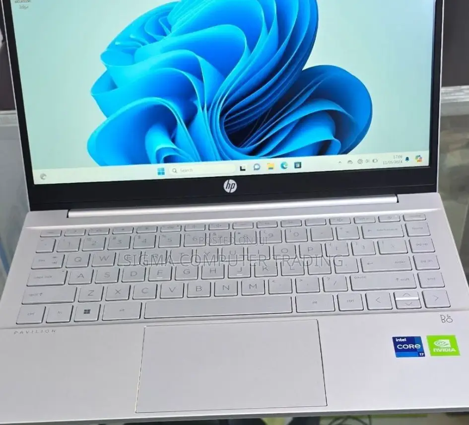 New Laptop HP Pavilion 14 16GB Intel Core I7 SSD 512GB
