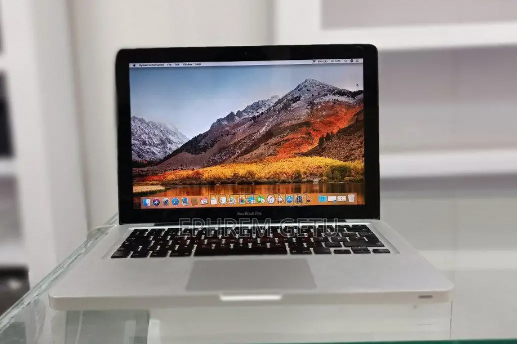 Laptop Apple MacBook Pro 2010 12GB Intel Core I5 HDD 500GB