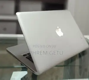 Laptop Apple MacBook Pro 2010 12GB Intel Core I5 HDD 500GB