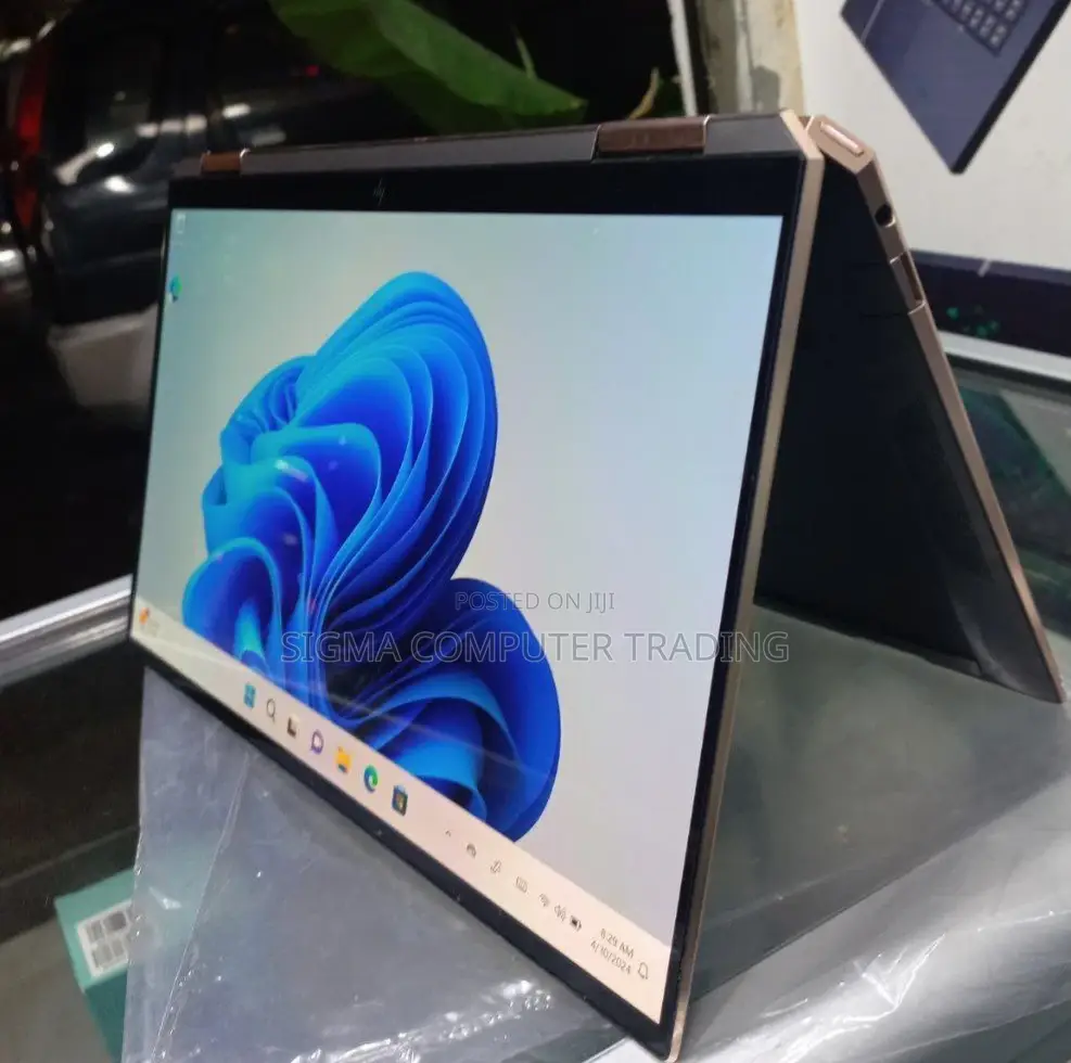 New Laptop HP Spectre X360 13t 8GB Intel Core I5 SSD 512GB