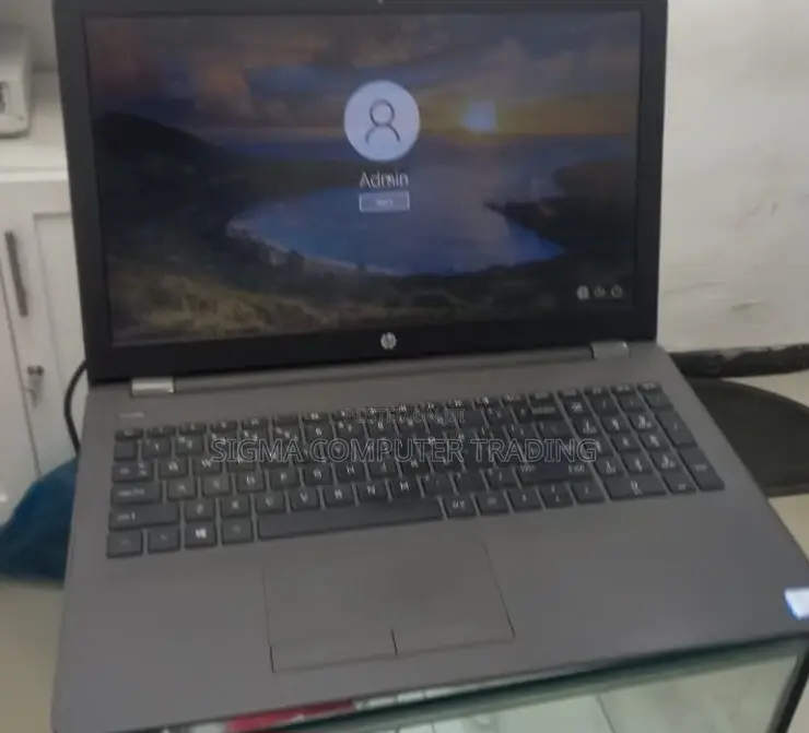 New Laptop HP Stream Notebook 8GB Intel Core I7 HDD 1T