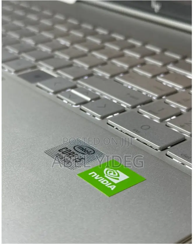 New Laptop HP Envy X360 16GB Intel Core I5 SSD 1T