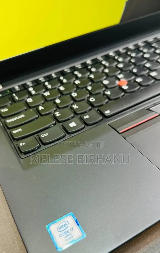 New Laptop Lenovo ThinkPad Yoga 8GB Intel Core I7 SSD 256GB