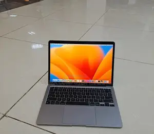 Photo - New Laptop Apple MacBook Pro M1 8GB Apple M1 Pro SSD 256GB