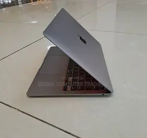 New Laptop Apple MacBook Pro M1 8GB Apple M1 Pro SSD 256GB