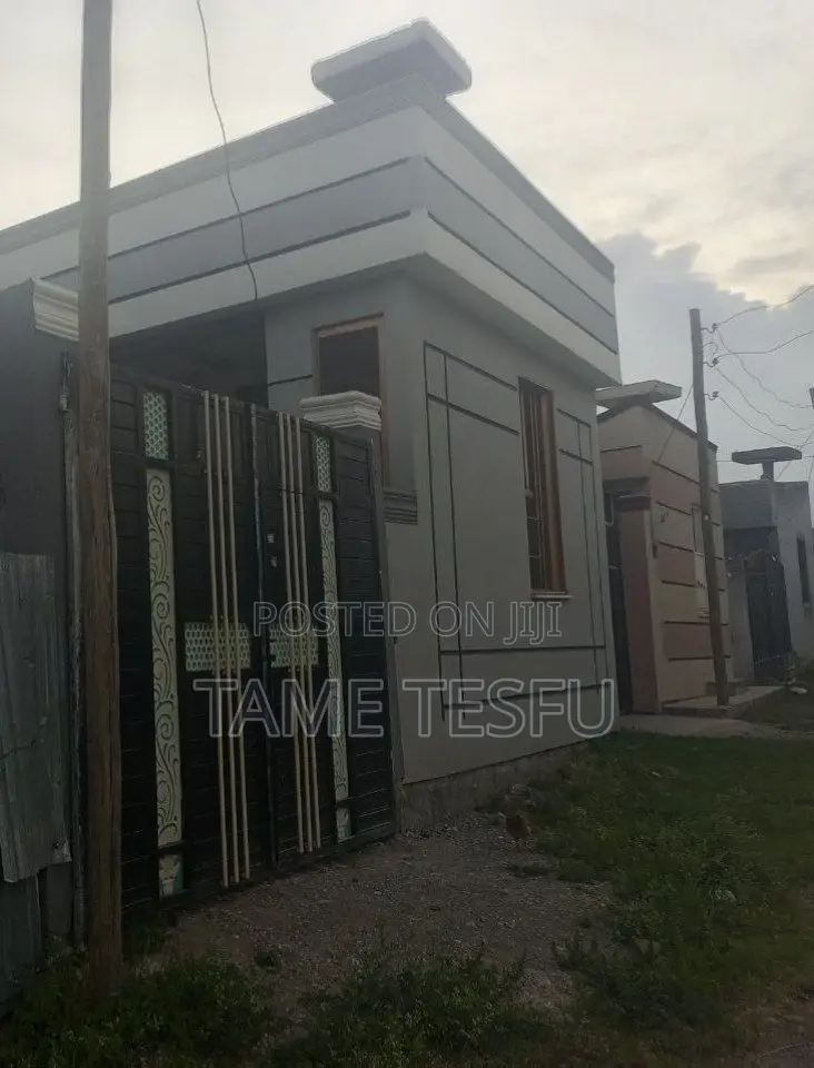 2bdrm House in Dukam, Oromia-Finfinne for sale
