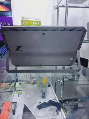 New Laptop HP ZBook X2 32GB Intel Core I7 SSD 512GB