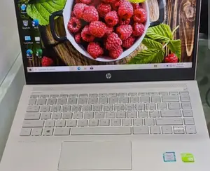 New Laptop HP Pavilion 15 8GB Intel Core I5 HDD+SSD 500GB