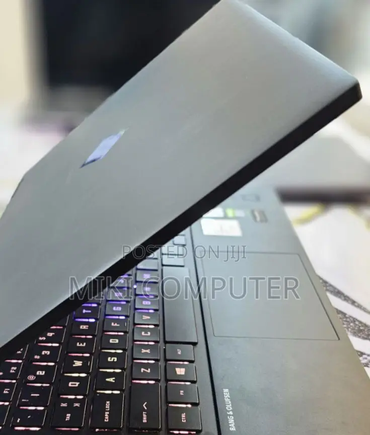 New Laptop HP Omen 15 16GB Intel Core I7 SSD 1T