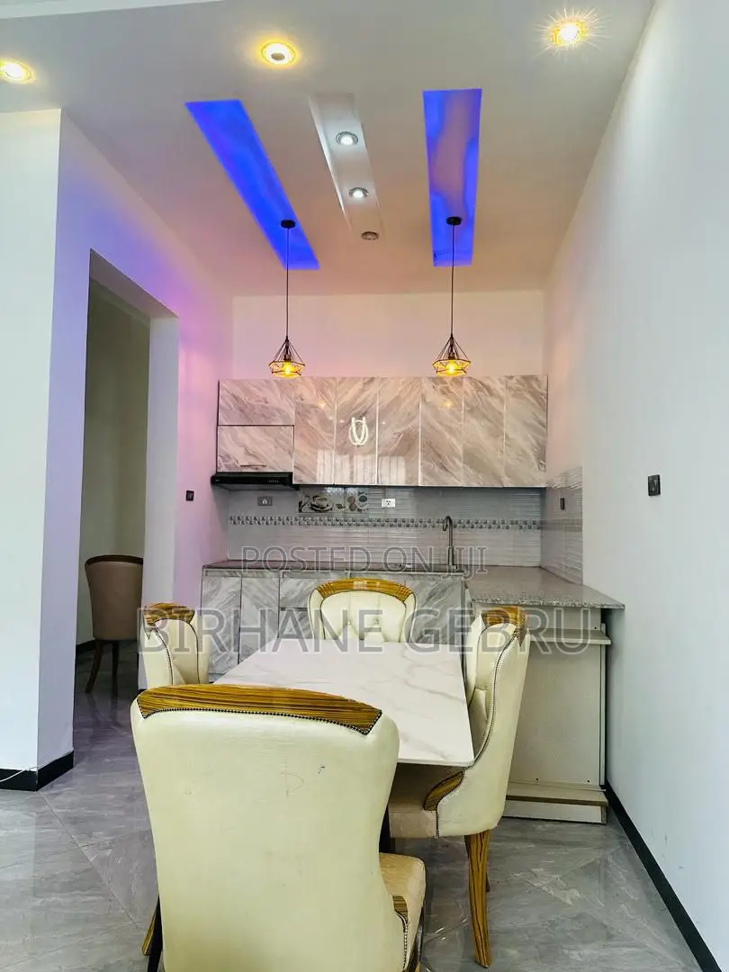 Furnished 5bdrm House in Villa House Fernised, Bole for rent