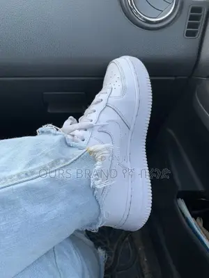 Photo - Nike Air Force 1 Low Cut Medium Quality Sneakers Shoes 