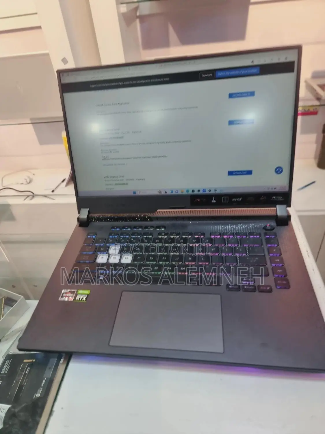 New Laptop Asus ROG Strix G15 16GB AMD Ryzen 7 SSD 512GB