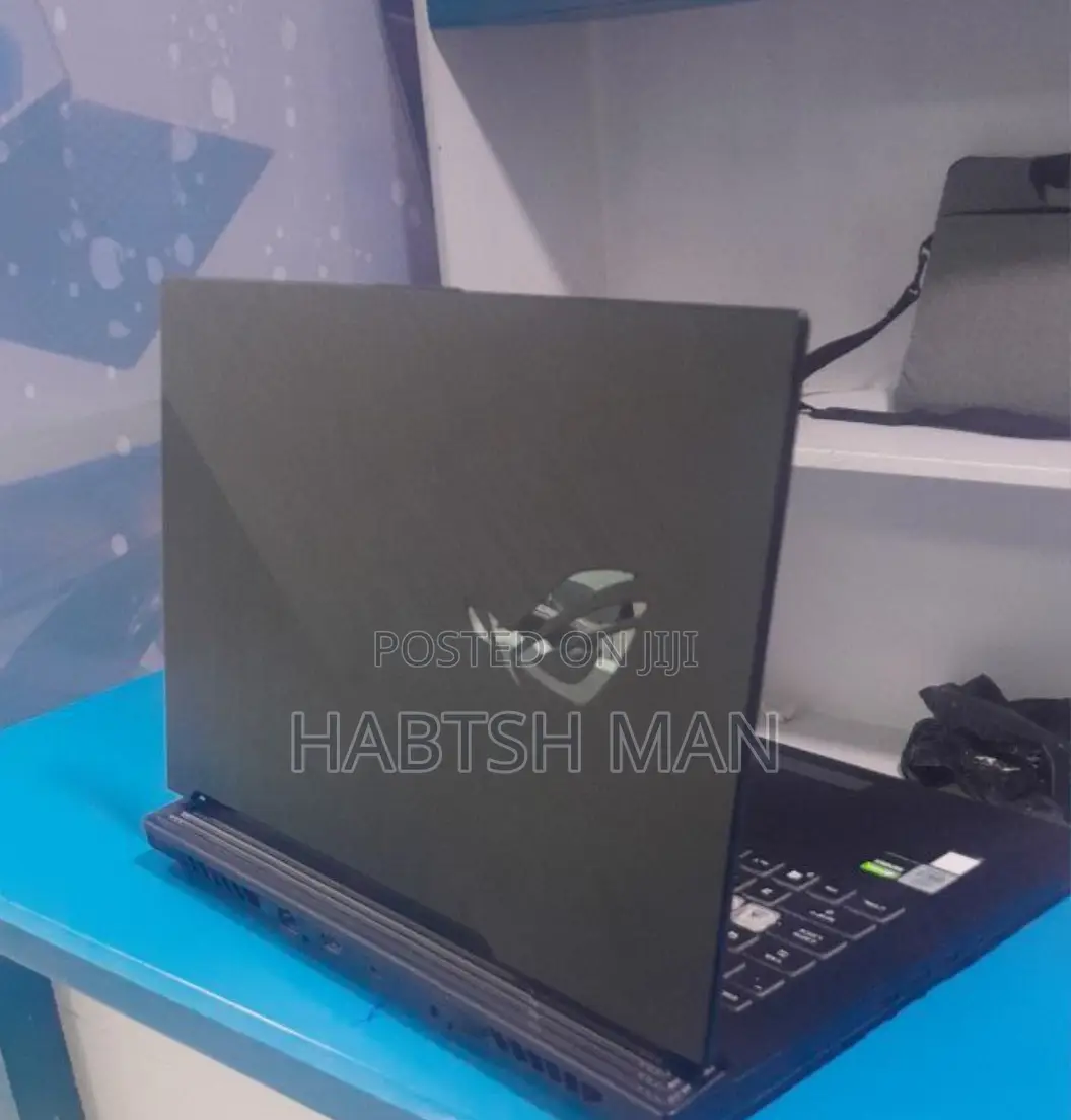 New Laptop Asus ROG Strix G15 16GB Intel Core I7 SSD 1T