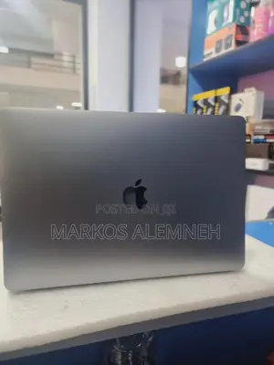 New Laptop Apple MacBook Pro 2019 8GB AMD Ryzen 5 SSD 256GB