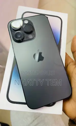 Photo - New Apple iPhone 14 Pro 256 GB Black