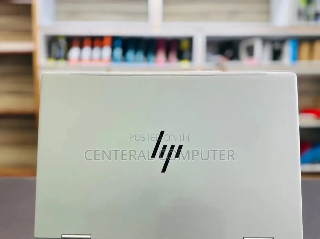 New Laptop HP Envy X360 13z 16GB Intel Core I7 SSD 512GB