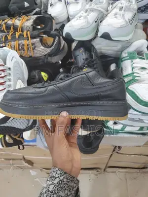 Nike Air Force Gortex Black