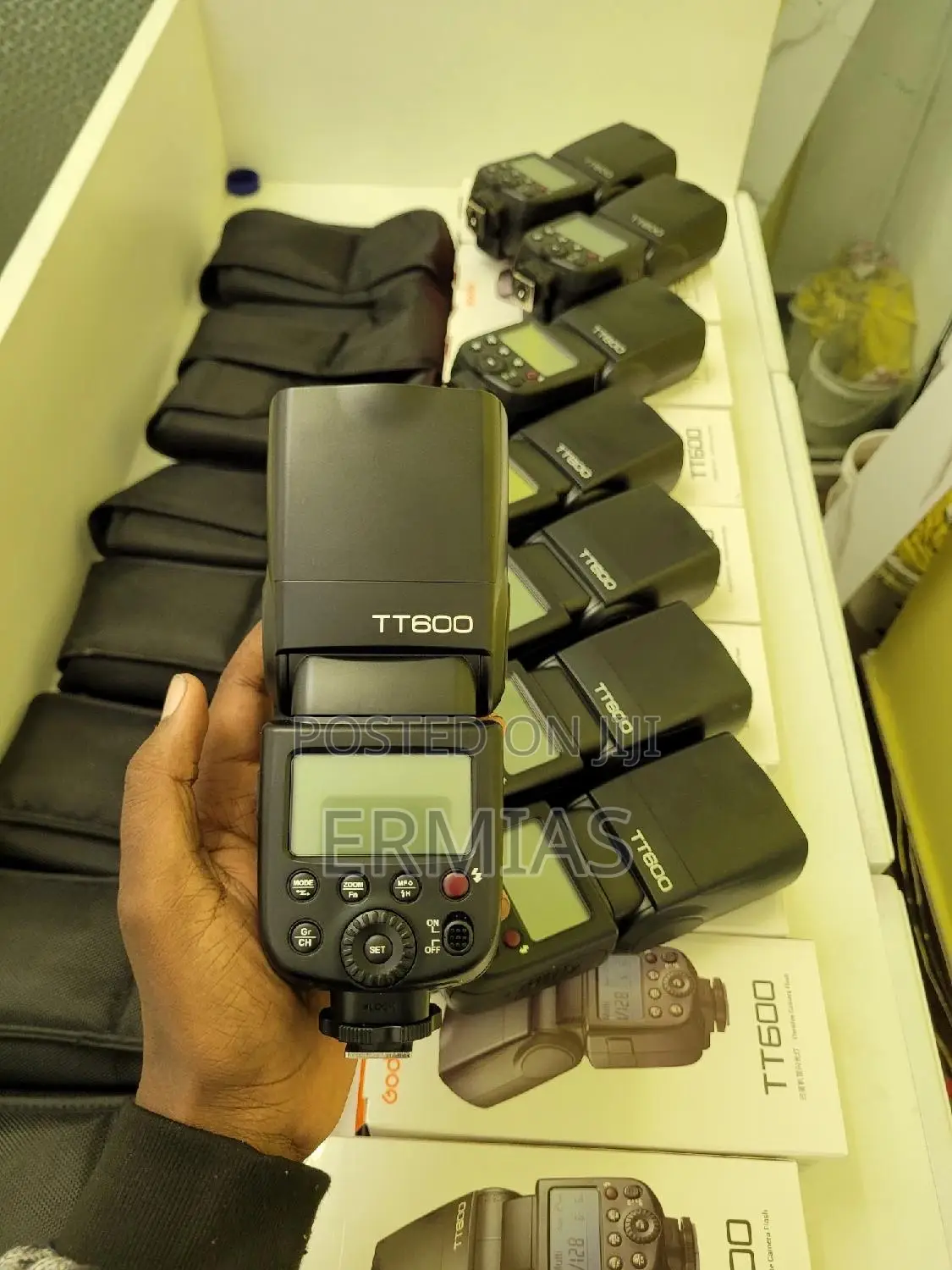 Godox Camera Flash TT600 (Speedlight)