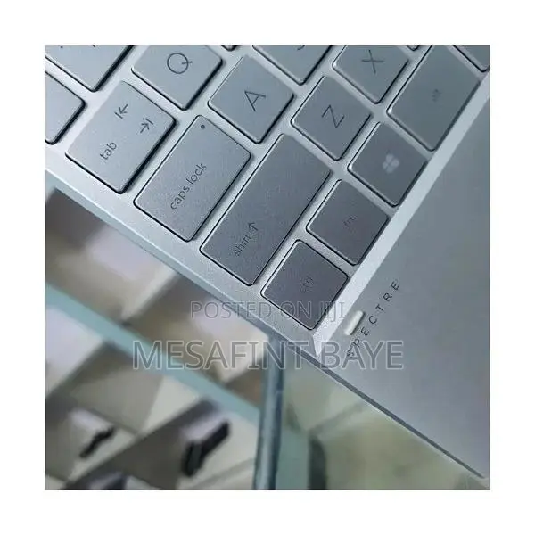 New Laptop HP Spectre 16GB Intel Core i7 SSD 512GB