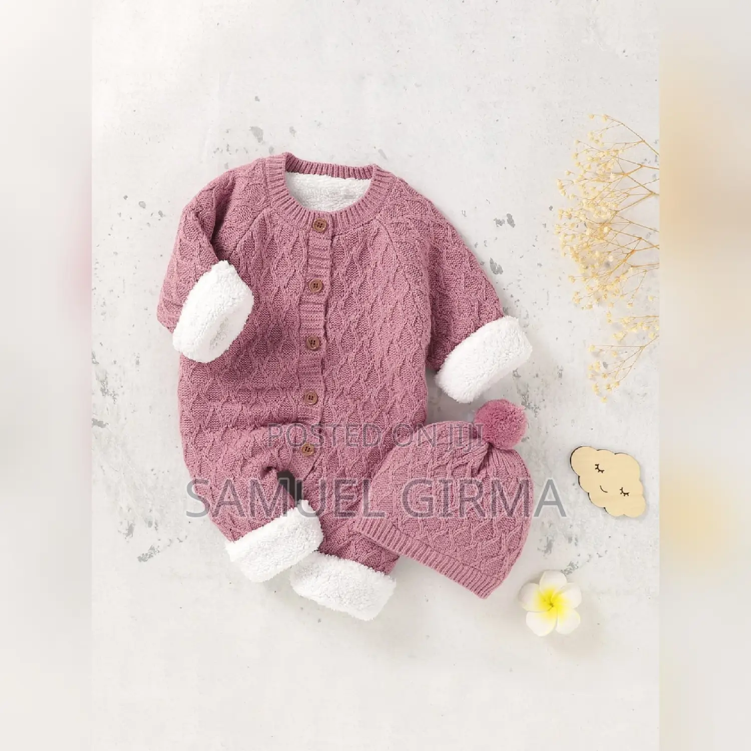 ~New Arrival Jumpsuit Hat 
9-12/18 Months Available