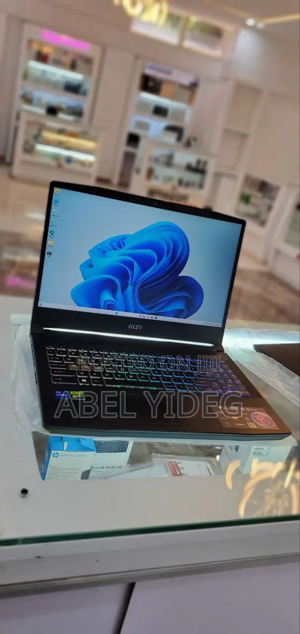 New Laptop MSI 16GB Intel Core I7 SSD 1T