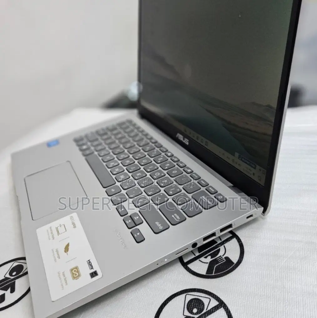 New Laptop Asus VivoBook 15 X505BA 4GB Intel Celeron SSD 320GB