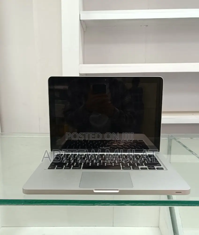 New Laptop Apple MacBook Pro 2010 12GB Intel Core I5 SSD 512GB