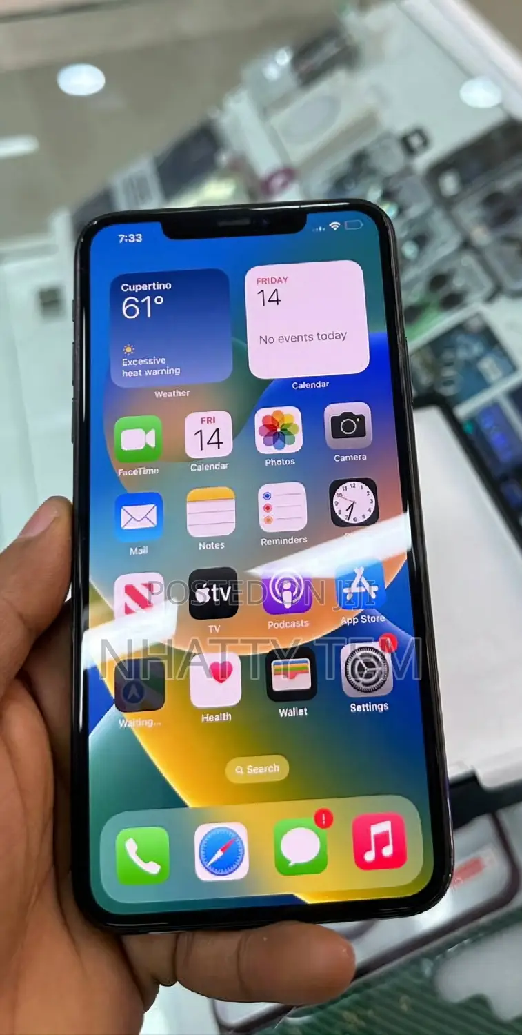 Apple iPhone 11 Pro Max 64 GB