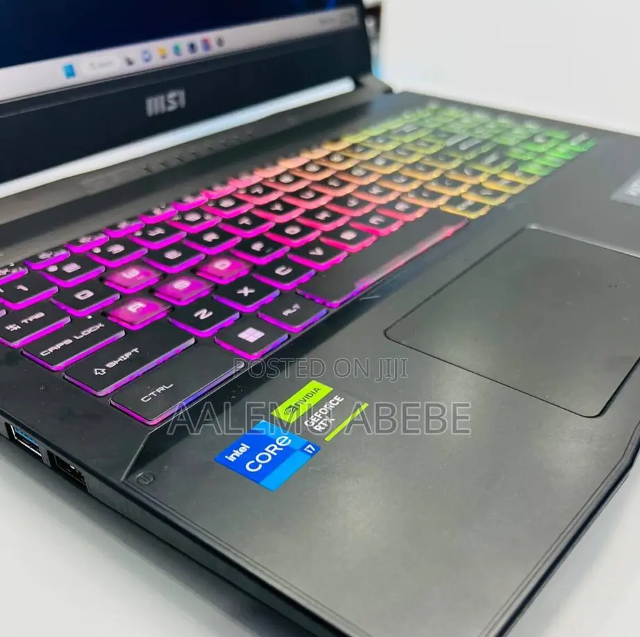 New Laptop MSI Katana 15 16GB Intel Core I7 SSD 1T