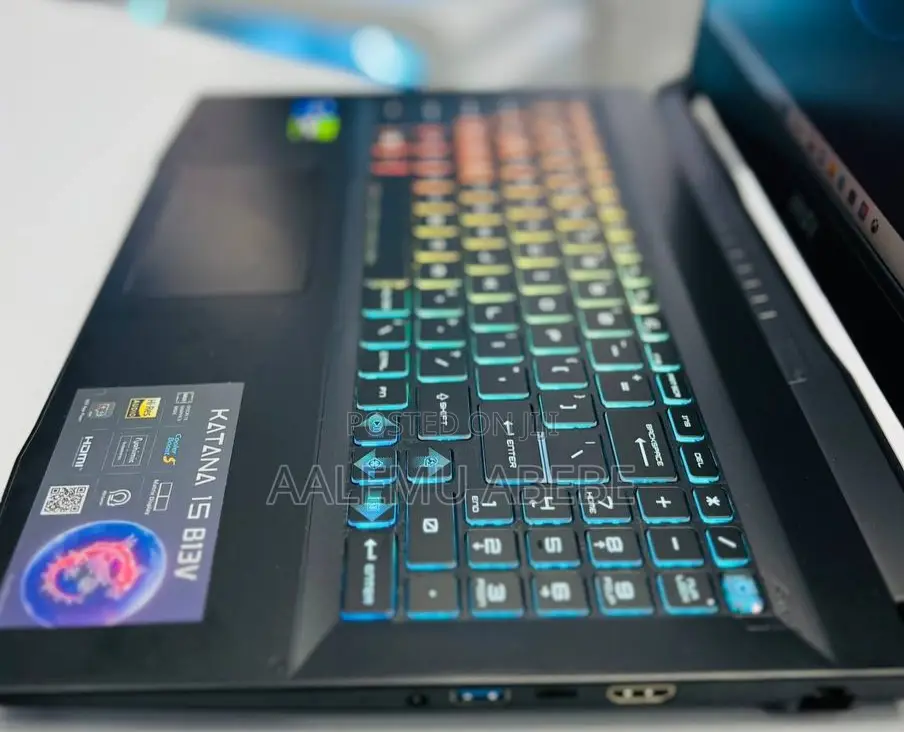 New Laptop MSI Katana 15 16GB Intel Core I7 SSD 1T