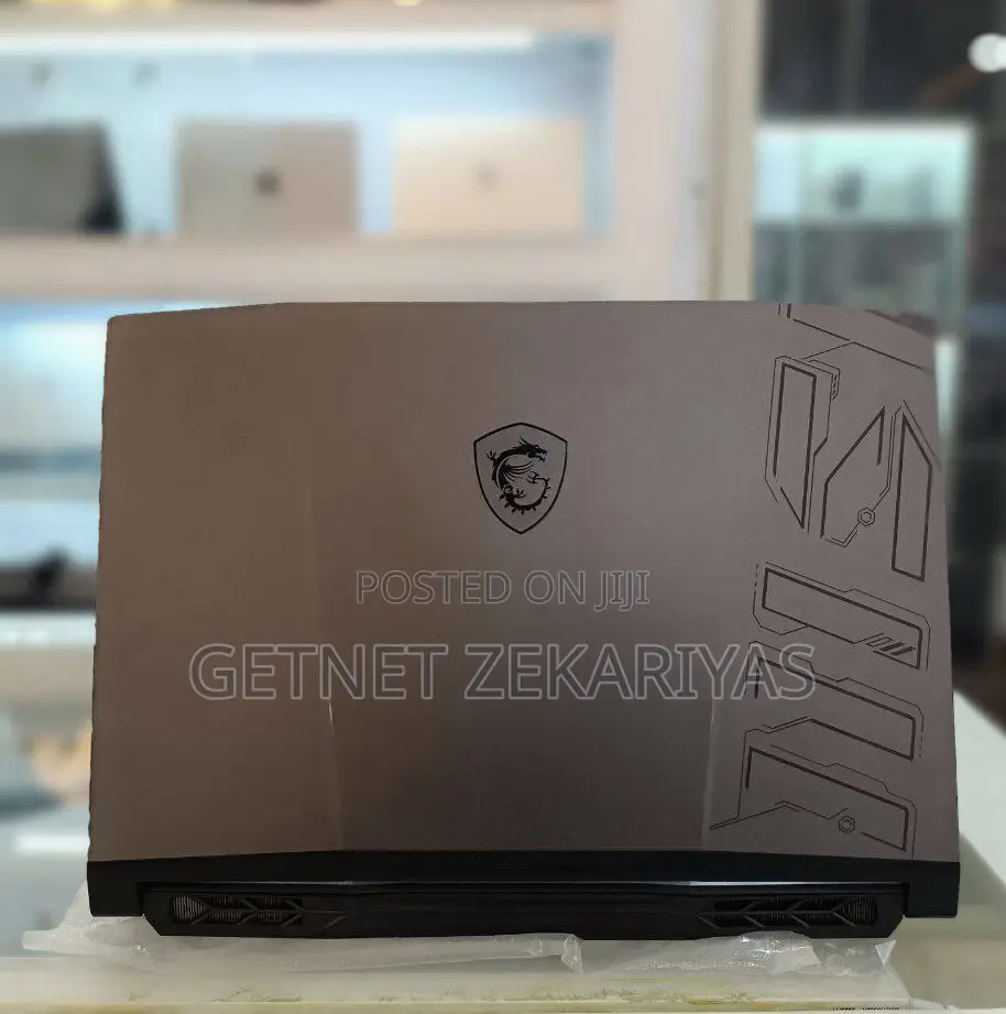 New Laptop MSI Pulse GL76 16GB Intel Core I7 SSD 1T