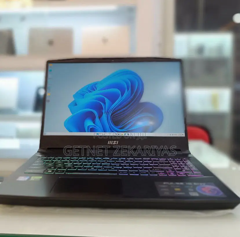 New Laptop MSI Pulse GL76 16GB Intel Core I7 SSD 1T