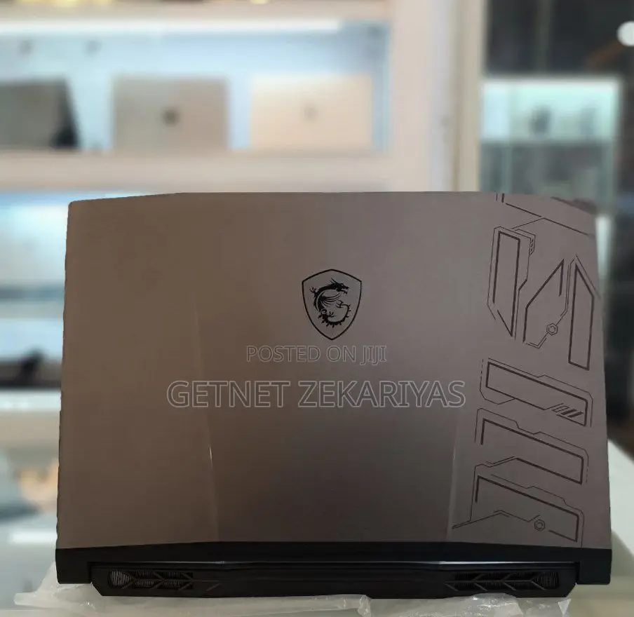 New Laptop MSI Pulse GL76 16GB Intel Core I7 SSD 1T