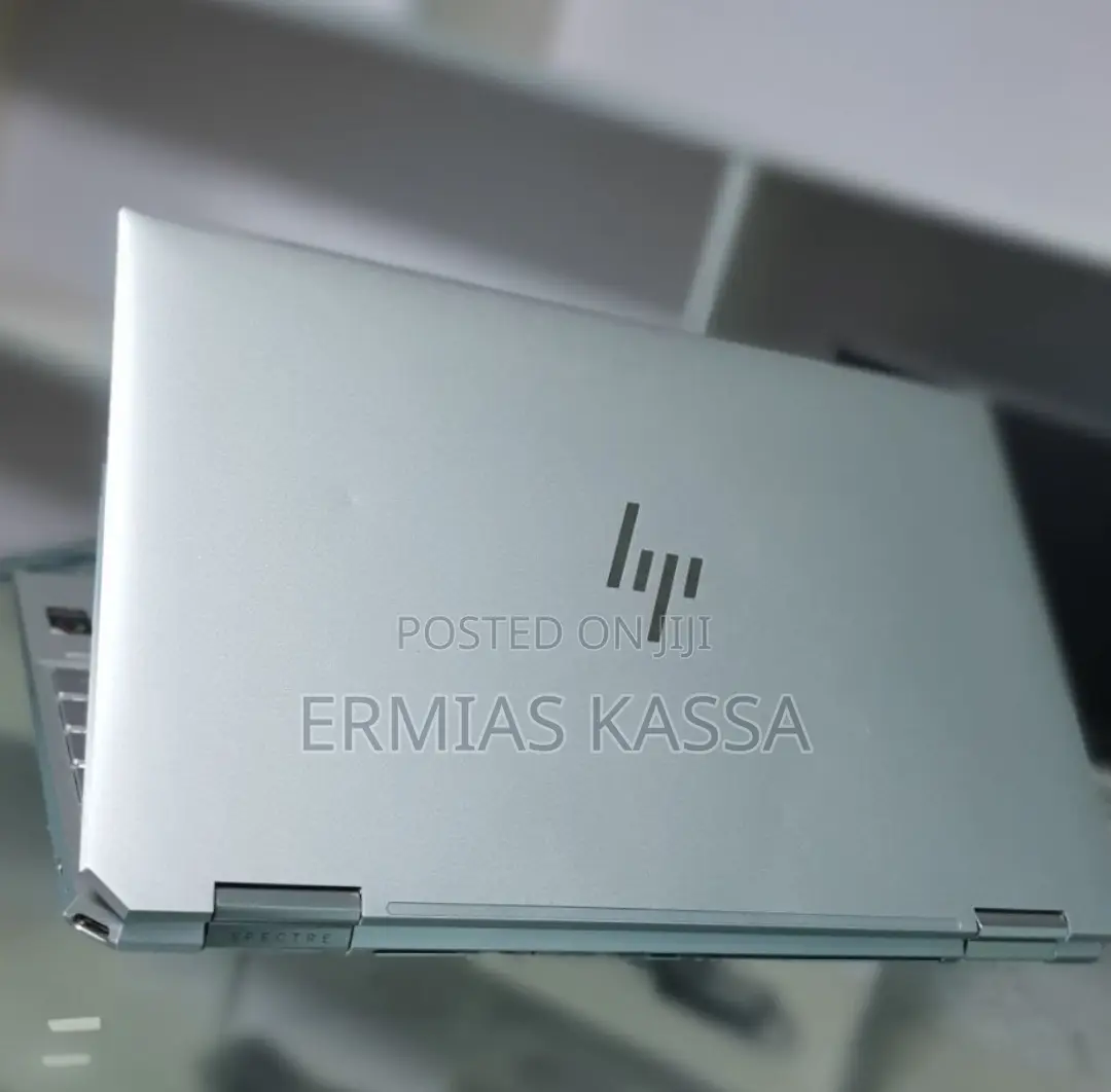 New Laptop HP Spectre X360 15 16GB Intel Core I7 SSD 512GB