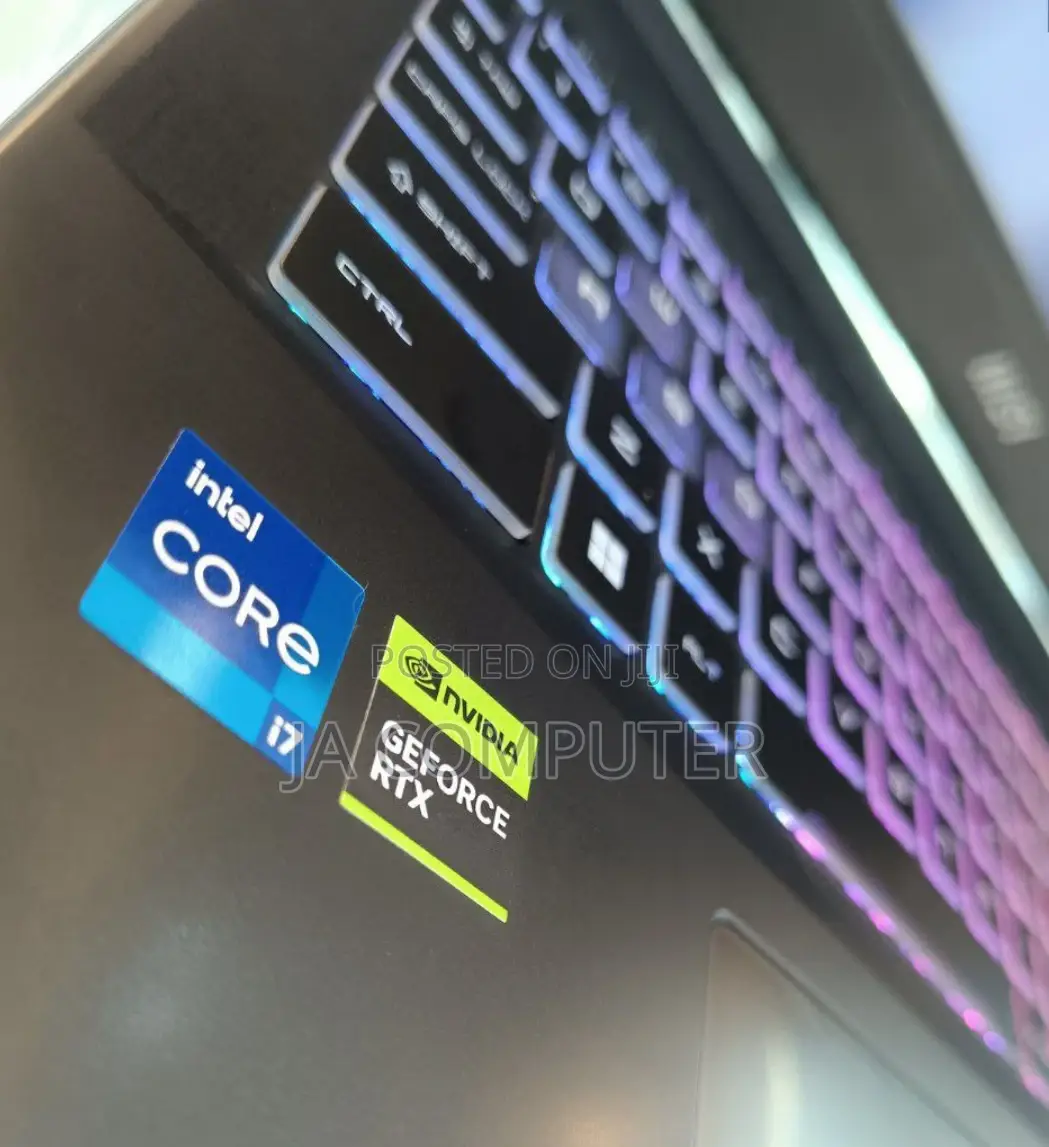 New Laptop MSI Pulse GL76 16GB Intel Core I7 SSD 1T