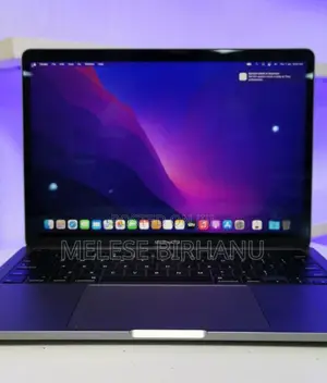 New Laptop Apple MacBook Pro 2019 16GB Intel Core I7 SSD 256GB