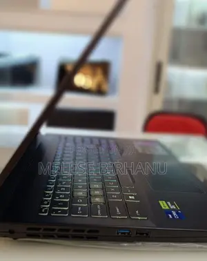 New Laptop MSI 16GB Intel Core I7 SSD 1T