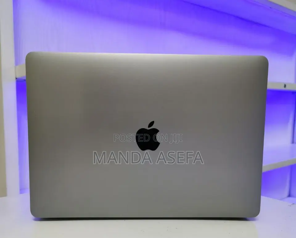 New Laptop Apple MacBook Pro 2019 16GB Intel Core I7 SSD 256GB
