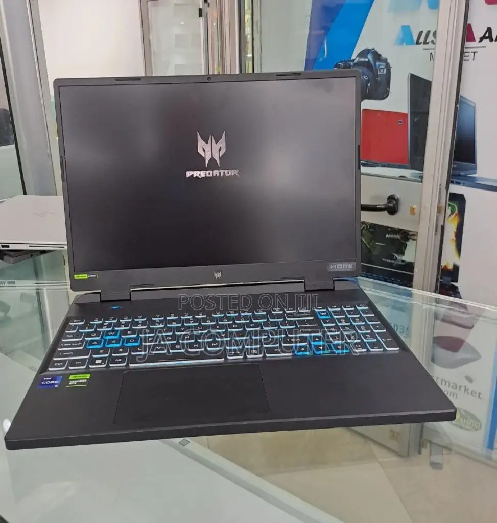 New Laptop Acer Predator Helios 300 16GB Intel Core I9 SSD 1T