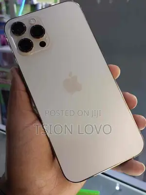 Photo - Apple iPhone 12 Pro Max 512 GB Gold