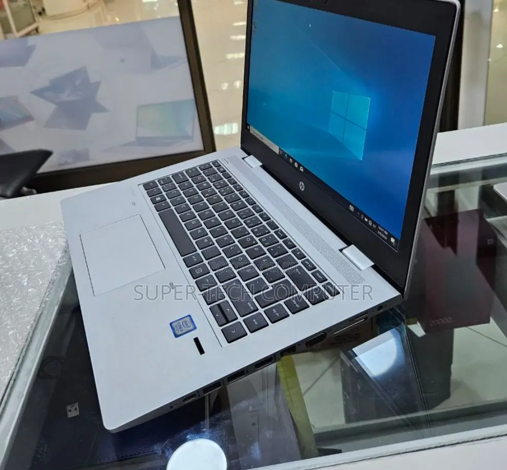 New Laptop HP EliteBook 840 G5 8GB Intel Core I5 SSD 512GB