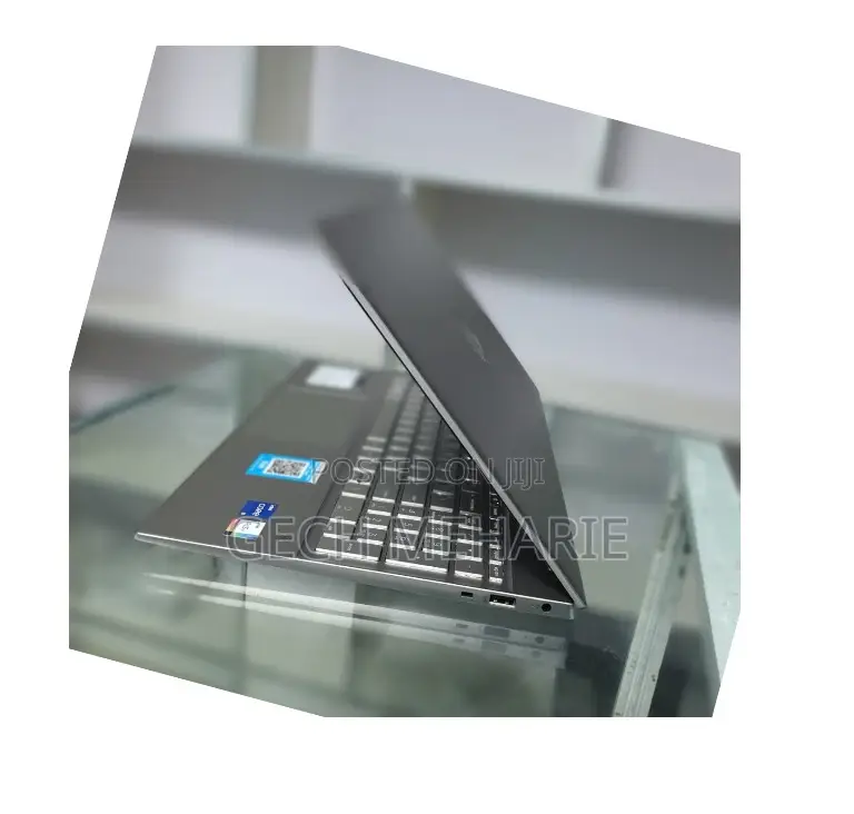 New Laptop HP 16GB Intel Core I5 SSD 512GB