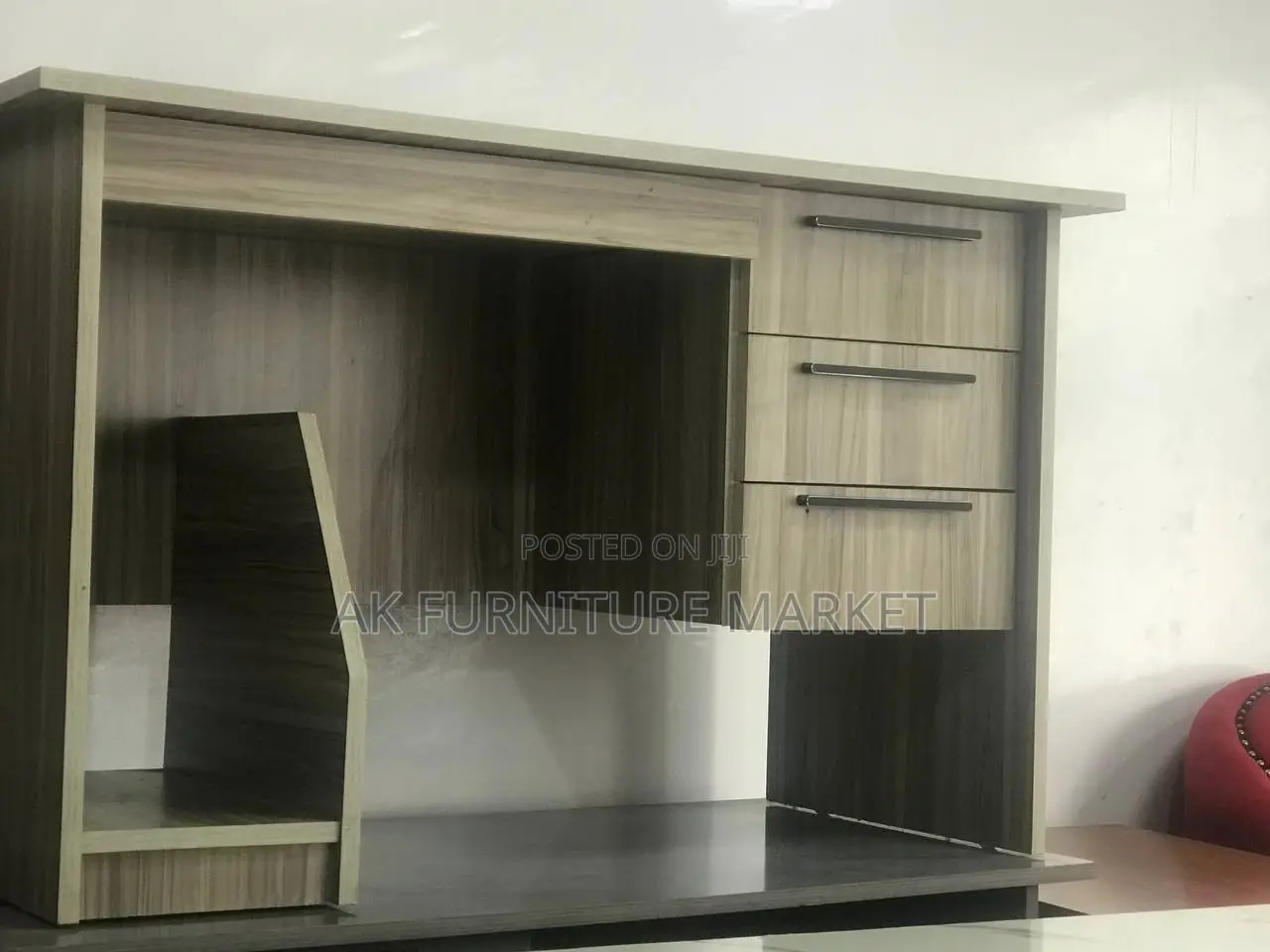 Office Computer Tables