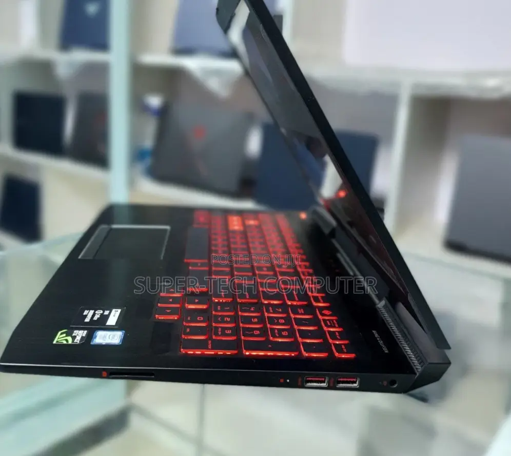 New Laptop HP Omen Pro 16GB Intel Core I7 SSD 512GB